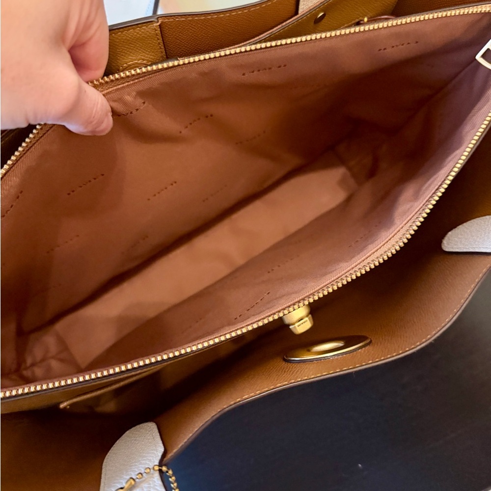 Coach Willow 38 Tote in Chalk with Brass Hardware - Picture 9 of 9